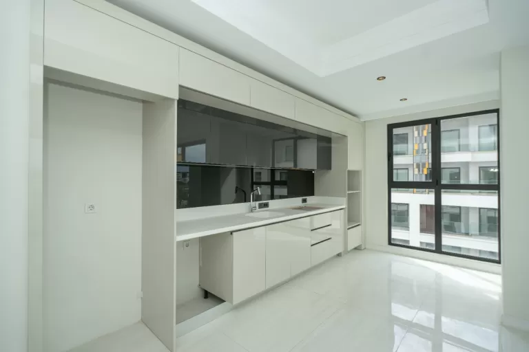 2+1 XL -136 m² -  4. Kat - Havuz Ve Deniz Manzaralı