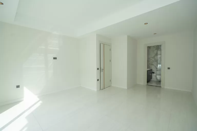 2+1 XL -136 m² -  4. Kat - Havuz Ve Deniz Manzaralı